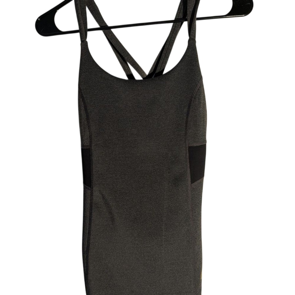 AuRum Womens Activewear Tank Top Charcoal Gray‎ Mesh Crisscross Back Size Small